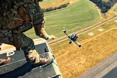 酷！「大旋翼機」飛「小旋翼機」 英軍成功在CH-47上操作FPV