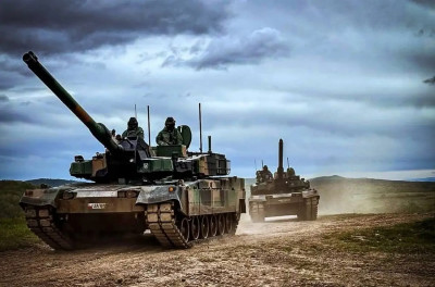 波蘭K2戰車北約軍演首秀 傳再砸千億擴軍