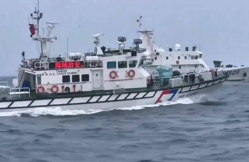 國軍漢光演習登場  中國海警「暗船」突擾金門  海巡迅速驅逐