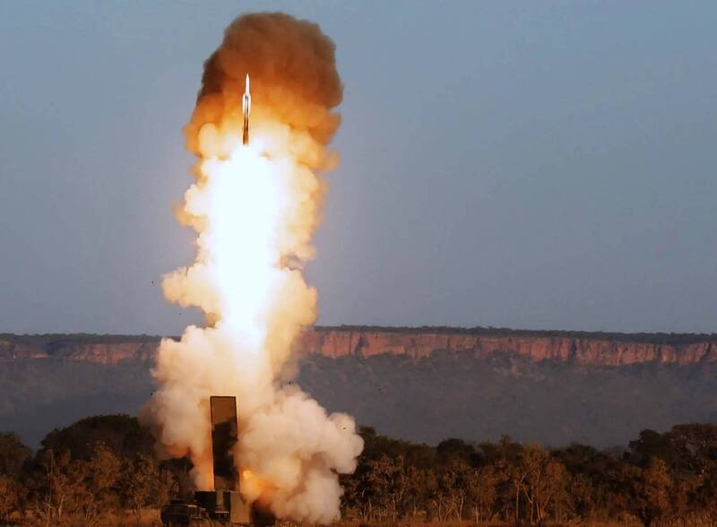 陸地版神盾首度開火！美軍SM-6飛彈澳洲外海秒殺靶艦