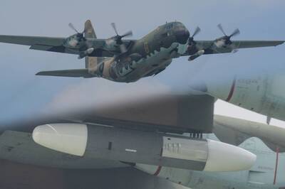 「玄戟」IDF電戰莢艙突現身測試  梅復興提3疑問值得深思