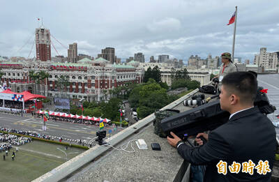 憂國軍可攜式反無人機系統缺擴充性 王定宇：規格單一預算形同丟水裡