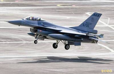 F-16V防撞系統延宕 顧立雄：類比整合數位需研改 拚2027全數獲裝