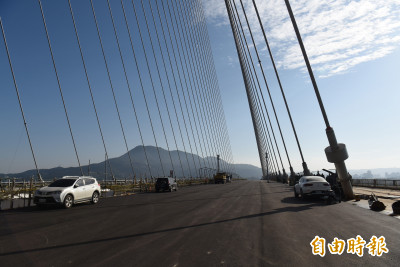 淡江大橋戰時轉部署陣地？超強承載力可讓戰車、甲車「炮口對外」防禦