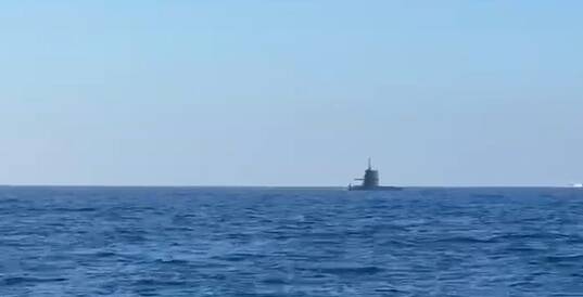 獨家》釣友目擊！海鯤號外海潛航測試 動態影像首度曝光