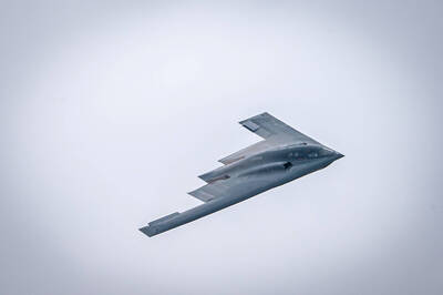 美軍「幽靈」B-2再轟炸伊朗 一趟飛行就能摧毀一座機場