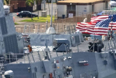 這是什麼？美伯克級驅逐艦新型發射器意外曝光 疑用於反無人機