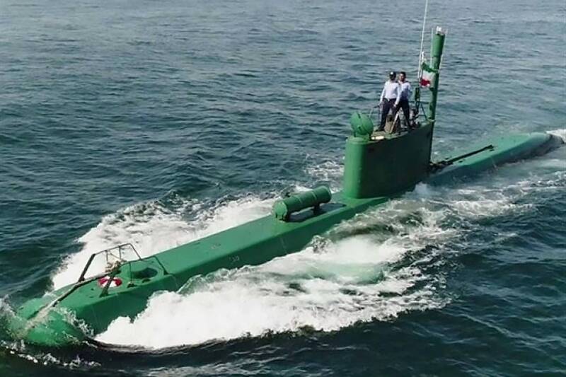 準備伏擊美艦？伊朗「海豚」潛艇部隊進駐荷姆茲成不對稱威脅