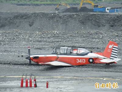 空軍T-34服役40載釀13起事故 共造成12位飛官不幸殉職