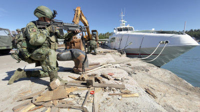 國軍跨海支援綠島、蘭嶼  實兵實地演練「登島防衛」