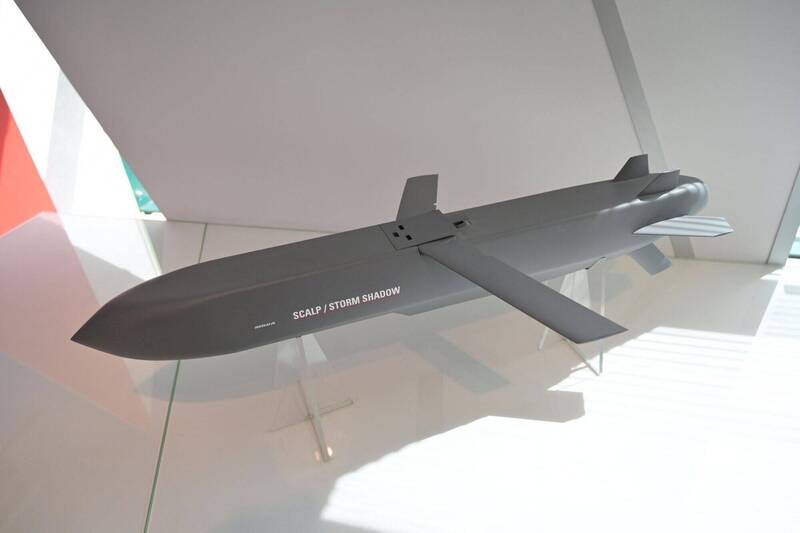 「暴風之影」飛彈實戰掉漆？ 沙國空襲葉門機場未癱瘓跑道