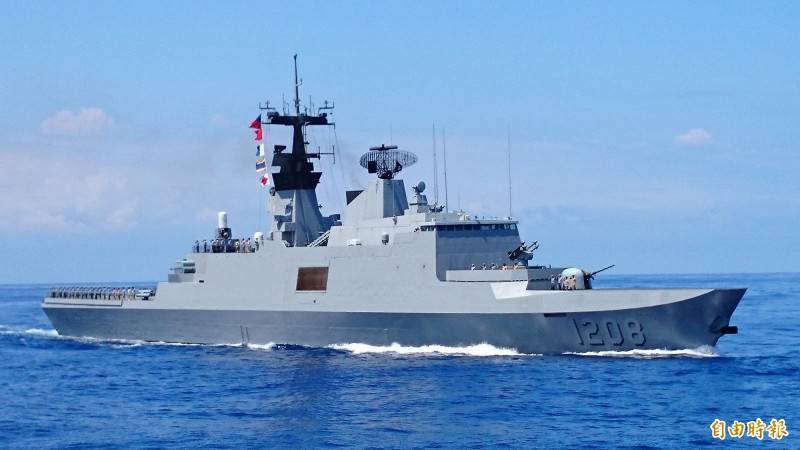 軍方官員今天指出，6艘拉法葉級軍艦的通信暨輪控精進案，目前已完成4艘安裝及驗測，另餘2艘將在今年度內完成。（資料照）