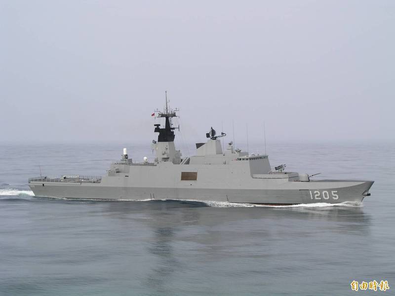 海軍投入431億5990萬元經費執行的拉法葉級軍艦「戰鬥系統性能提升案」，已經在今年開始啟動，計畫將艦上老舊的戰鬥系統丶雷達及防空飛彈全數更換。（資料照）