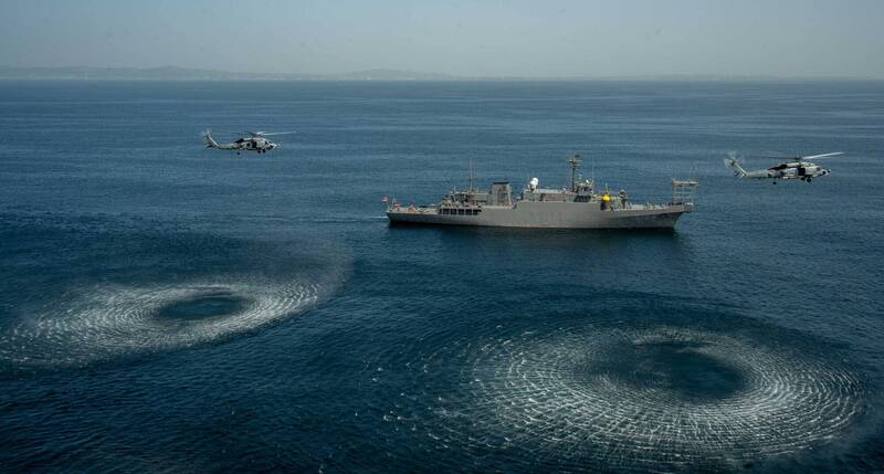 美國海軍與日本海上自衛隊進行反潛演習（圖片擷取自第7艦隊臉書）