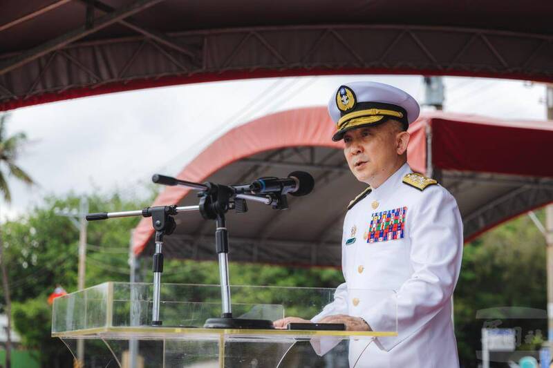 40餘天、逾萬浬航程 海軍司令唐華上將主持敦睦艦隊遠航結訓 - 自由軍武頻道