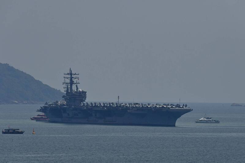 越戰後美航艦第三度造訪越南！ 雷根號靠泊峴港 自由軍武頻道