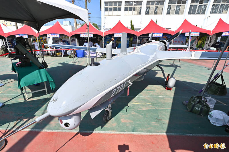 銳鳶二型無人機。（記者李惠洲攝）