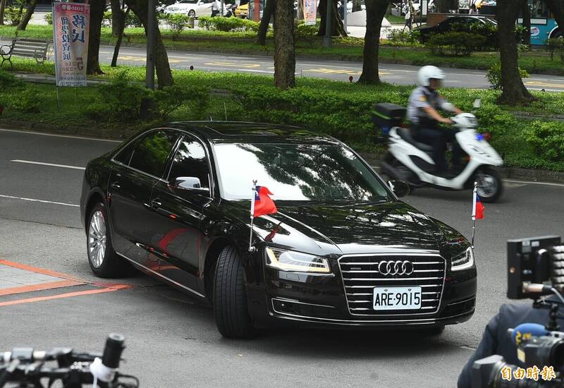 蔡英文總統任內採購的 Audi A8 L Security 型防彈座車，由於採購交車至今已逾7年多，將會經過檢整後，由蔡總統警衛室移交給特勤中心，做為備用的防彈座車使用。（資料照）
