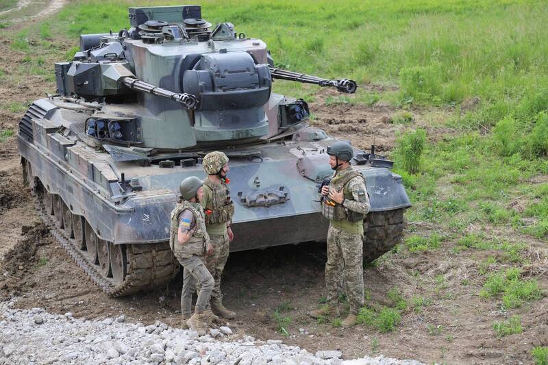 美國已經將約旦武裝部隊的「獵豹」（Gepard）防空戰車轉移給烏克蘭武裝部隊。（圖擷取自烏克蘭空軍）