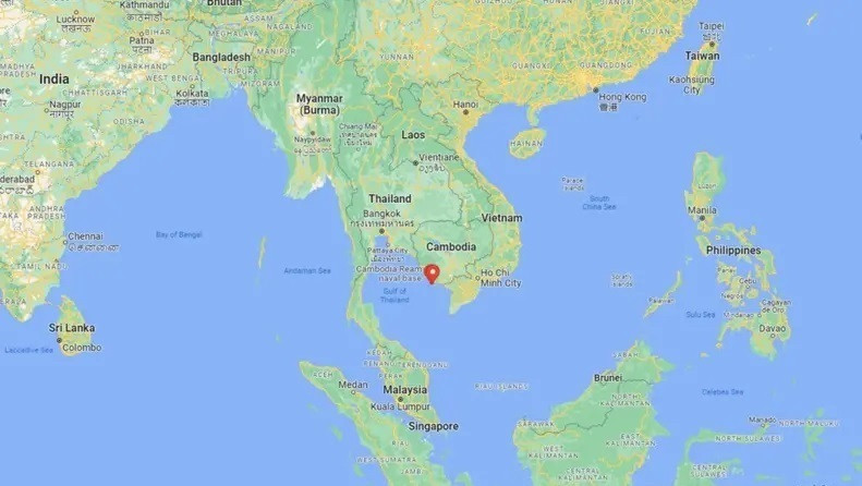 柬埔寨雲壤海軍基地面向泰國灣，臨近世界交通要道馬六甲海峽，也靠近廣闊的南海地區。（取自Google Map）