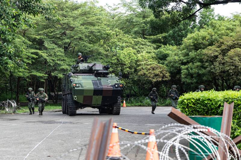 位於屏東的機步333旅，於2022年首梯試行步兵營戰備任務訓練期間，擔任城鎮戰訓練的攻擊軍，與當時進訓的陸軍步兵104旅步5營官兵對壘。（中華民國陸軍官方Facebook）