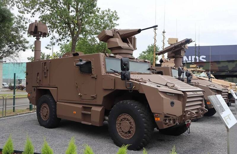 法國軍方擴大反無人機戰力，宣布採購24輛最新型Serval LAD 4x4裝甲車。（圖： KNDS）