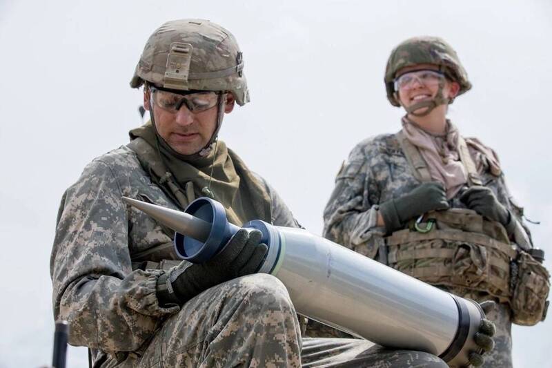 美軍採用的M829貧鈾翼穩脫殼穿甲彈，可供M1A2戰車使用，不過美軍未將貧鈾技術提供給盟邦。（資料照，取自美軍DVIDS）