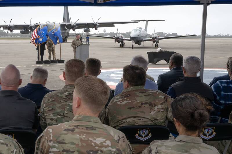 美國空軍特種作戰司令部3日在奧克拉荷馬州舉辦了盛大的交付儀式，以接收他們的第一架OA-1K「天襲者2式」輕攻擊機。（圖片擷取自AFSOC）