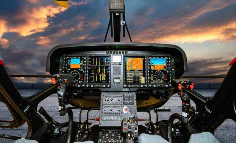 TH-73A教練直升機艙內儀表及相關設備。（圖：取自Leonardo公司網站）