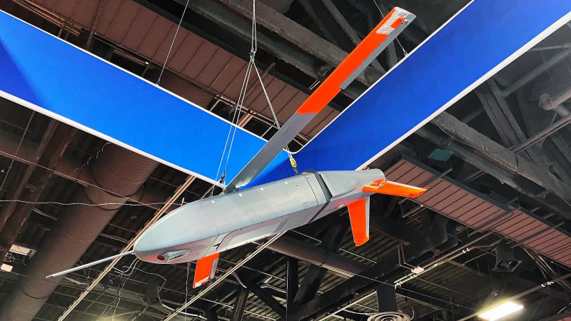  諾斯洛普·格魯曼公司展示其新型「伐木工」無人機，具備偵察、電戰和打擊等多重功能，可從多平台發射，提升美軍戰略彈性。（取自Northrop Grumman官網）