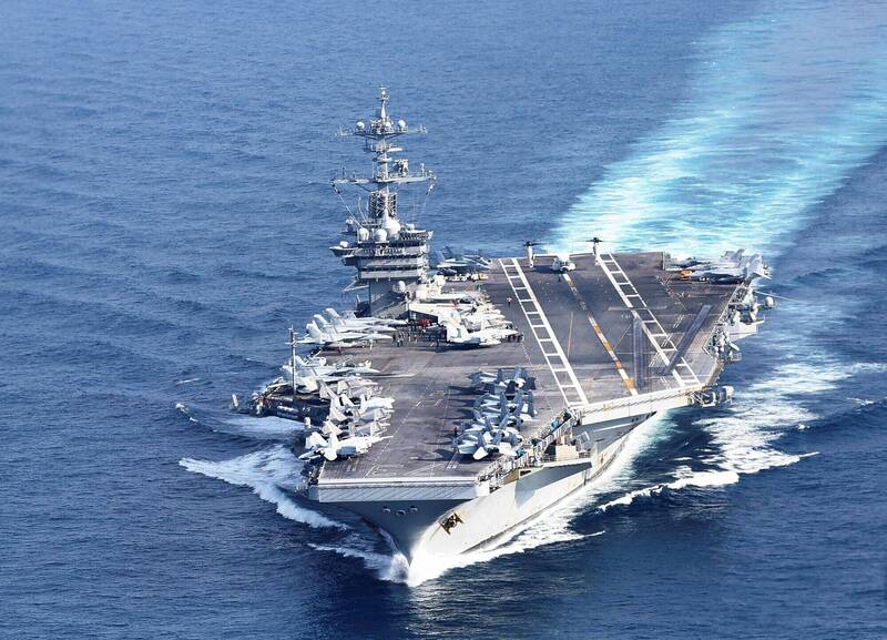 美國海軍航空母艦「喬治華盛頓號」 打擊群正在西太平洋巡弋。（路透檔案照）