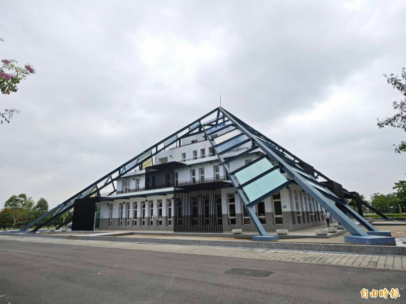 地點預計在萬巒四溝水生命紀念館對面的空地。（記者陳彥廷攝）