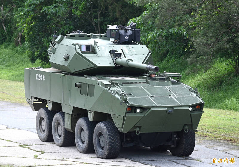 「獵豹」D2樣車（圖）於去年亮相，軍備局證實，獵豹D3樣車已於今年6月27日組裝完成，預計在9月的台北國防航太展中登場。（本報資料照，記者王藝菘攝）