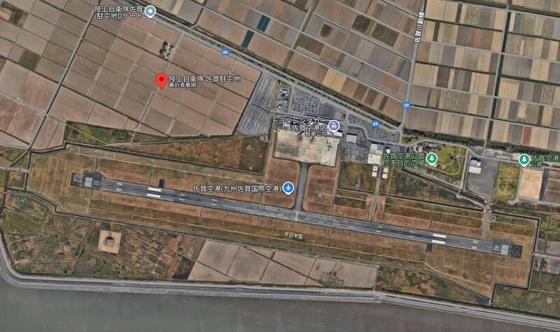 佐賀基地的樣貌與位置。（圖片取自Google地圖）