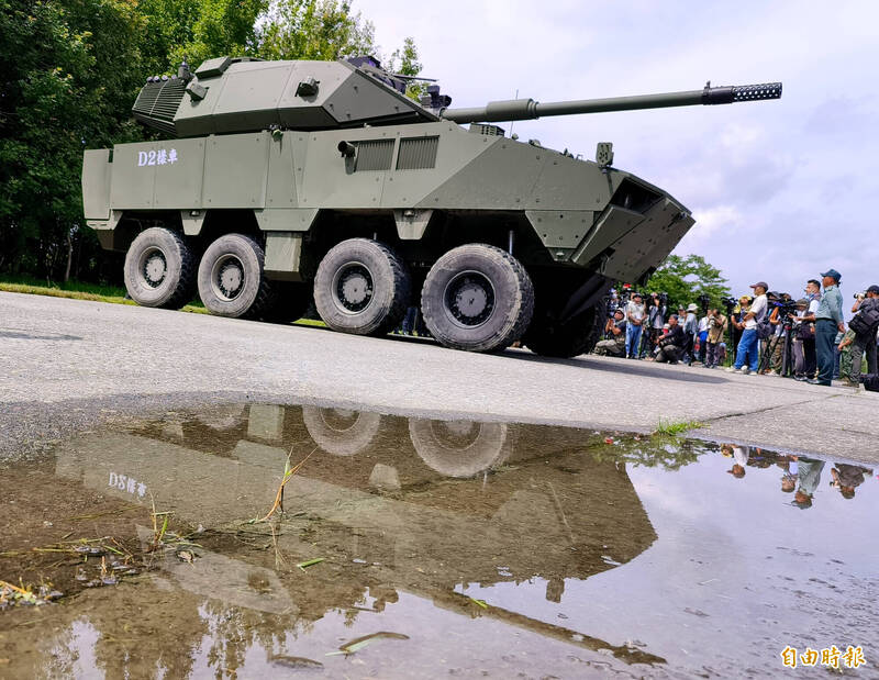 105公厘輪型戰車車系量產數曝光國防部報告揭軍方擬委製「500輛 