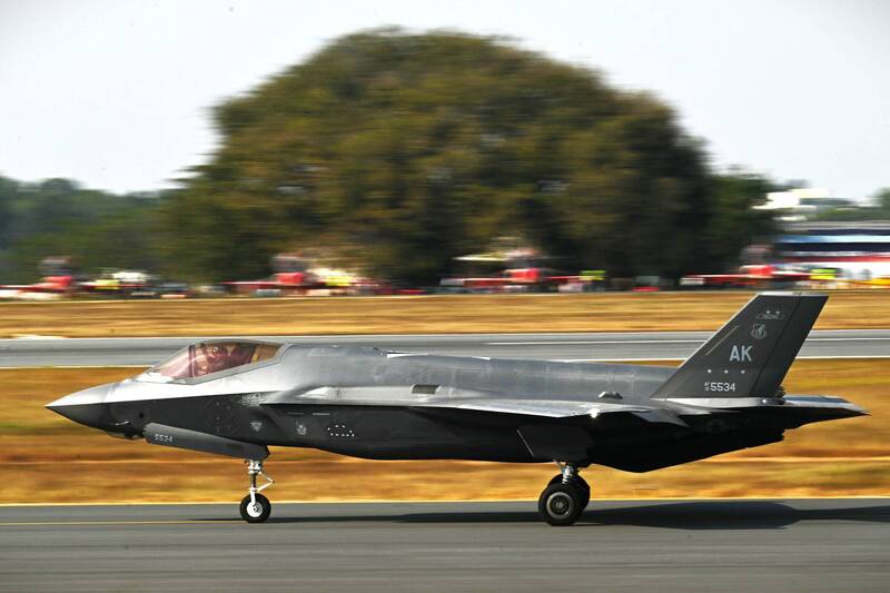 圖為參與今年印度航展的美軍F-35戰機。（法新社／資料照）