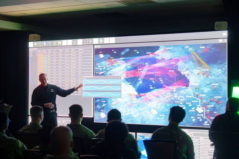 圖為諾格、南韓空軍和駐韓美軍，今（2025）年初在南韓烏山空軍基地展出的「整合戰場」（BattleOne）活動情形，當中就包含我國空軍有意引進的IBCS系統。（諾斯洛普．格魯曼提供）