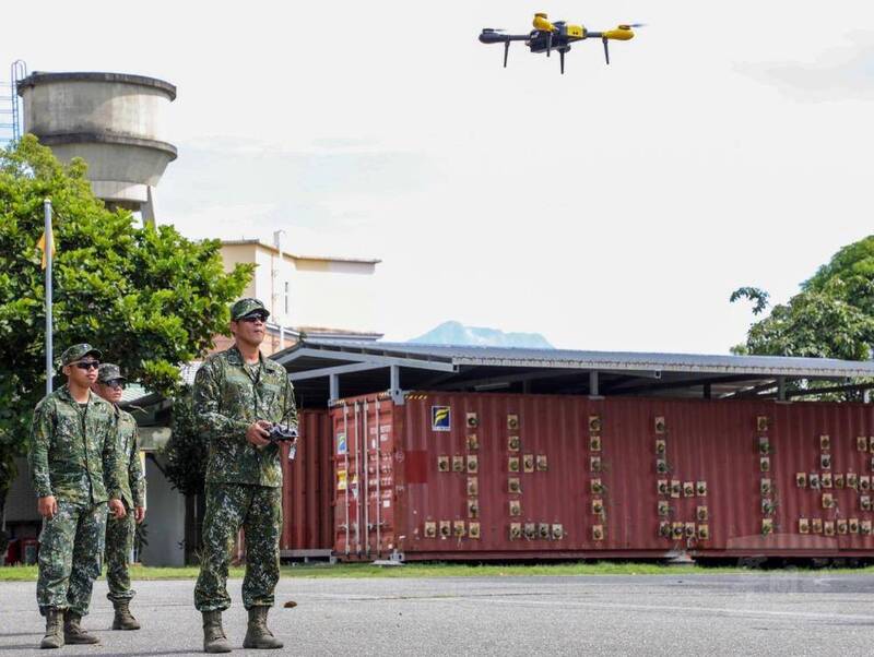 花防部20日首辦正義盃無人機競賽，落實陸軍「人人都是飛操手」目標，加速建構不對稱新興戰力。（軍聞社）