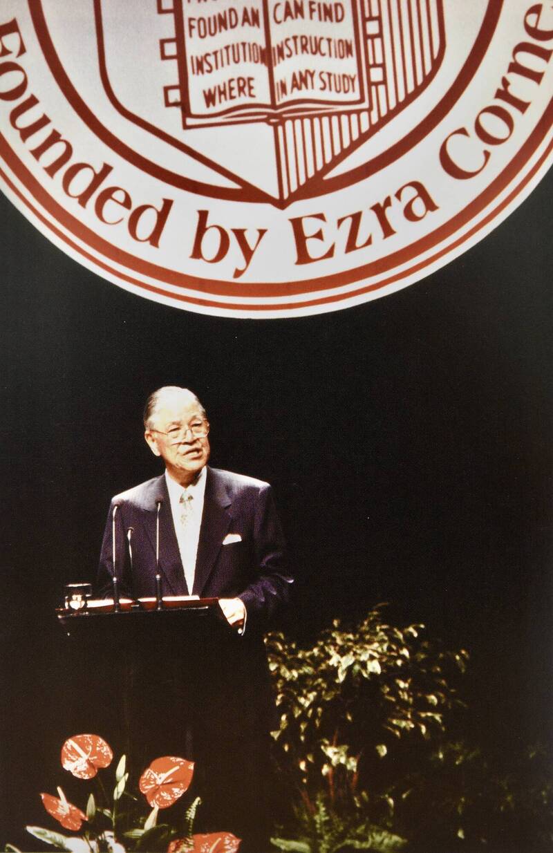 我國前總統李登輝1995年6月前往美國康乃爾大學發表演說，引發中國強烈不滿。（資料照，國史館提供）
