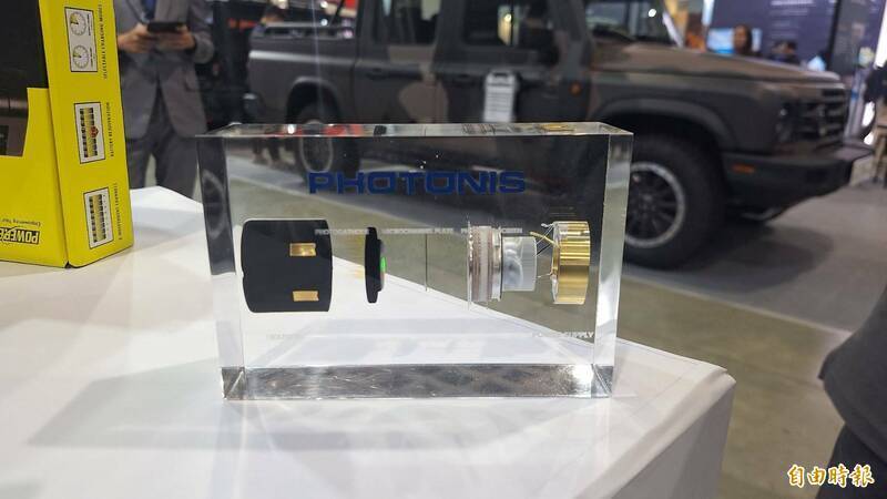 圖為光放管，全球可生產第三代光放管的國家，只有德國、法國、美國、日本，以及俄羅斯與中國。（資料照）