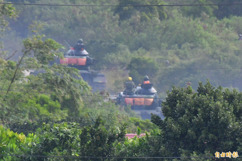 「聯勇操演」在恆春三軍聯訓基地如火如荼展開。（記者蔡宗憲攝）