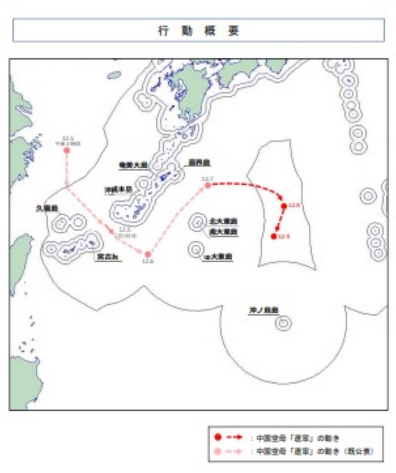 中國遼寧號航艦編隊9日航行至北大東島以東海域。（取自日本防衛省統合幕僚監部網站）