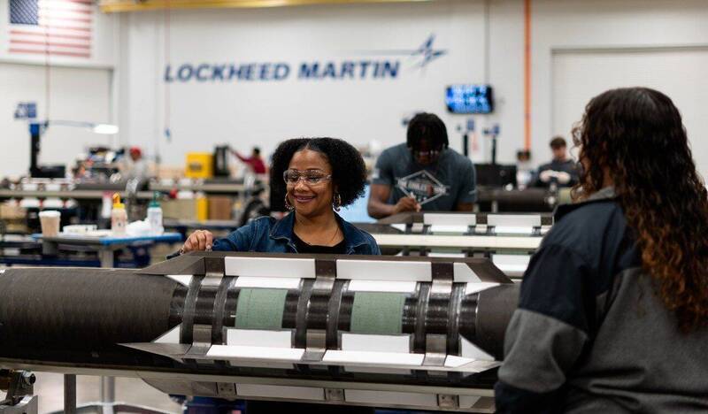 美軍工大廠洛克希德馬丁公司，在2025年的3月宣佈，該公司2024年交付超過500枚愛國者三型增程型PAC-3 MSE防空飛彈，創下年產量新紀錄。（圖片取自洛克希德馬丁）