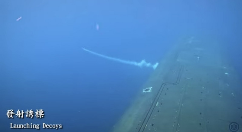成功發射誘標。（台船提供）