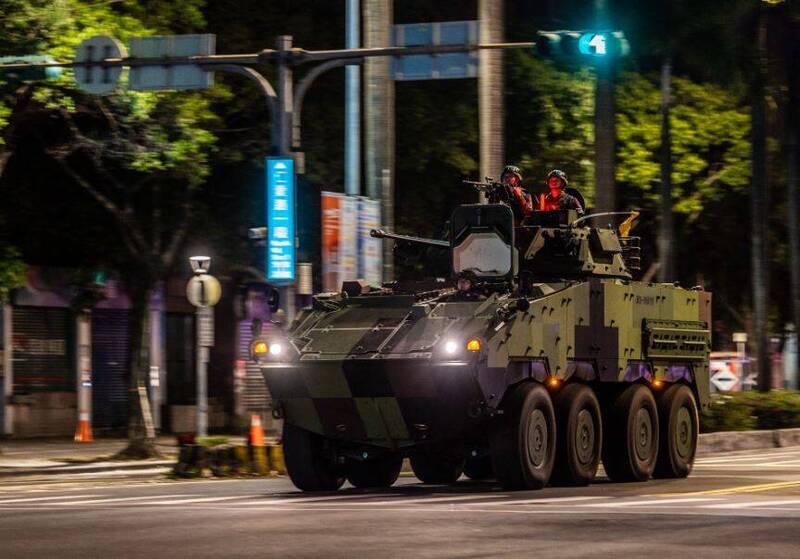 憲兵+海軍陸戰隊守衛首都安全  「衛戍第一丶第二戰鬥隊」先後亮相