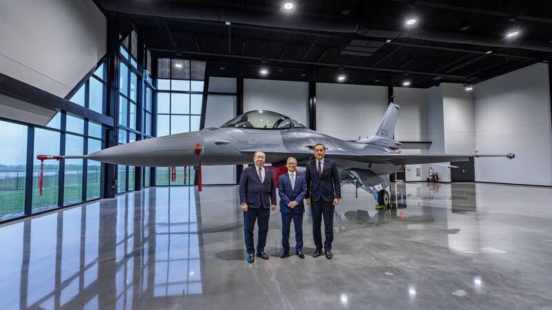 首架新購F-16V今年9月飛抵台灣   BLK70丶BLK20型性能差多少？