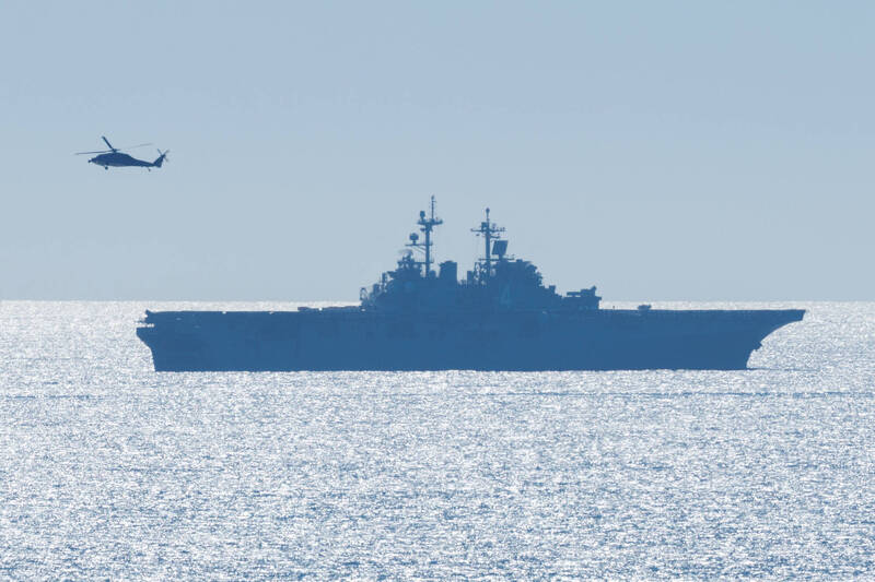 美「拳師號」兩棲突擊艦現蹤關島 「3航艦+2準航艦」圍伊朗將成形
