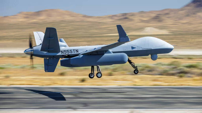 MQ-9B化身預警機 外掛機載預警雷達首飛成功