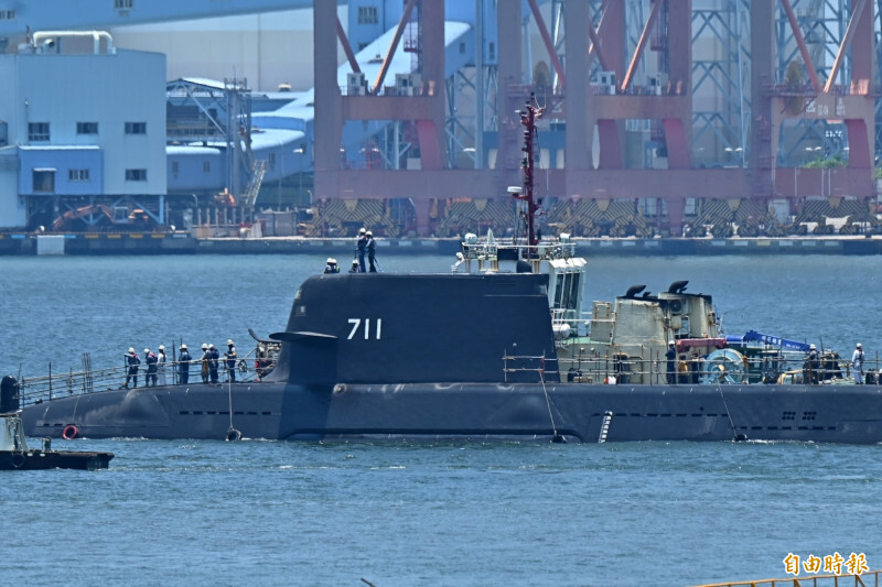 潛艦海鯤號出港測試進入尾聲  軍事觀察家透露「這個月」之前交艦