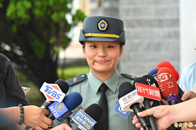 陸官102週年校慶 派訓美軍校生傅子薰學成歸國 允文允武表現優異